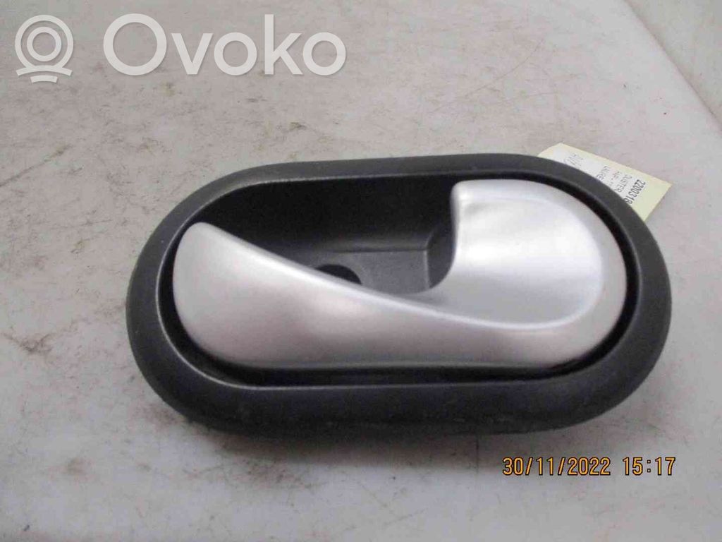 Klamka wewnętrzna drzwi przednich   8200735218,22003184,2532036,VDMS4