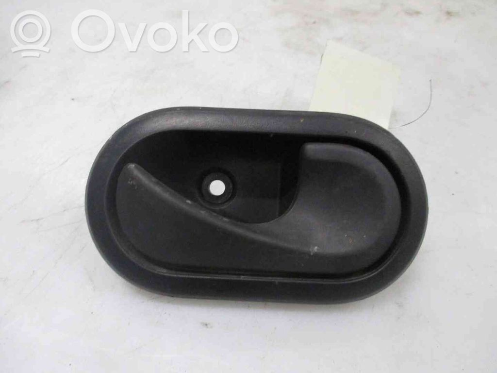 Manecilla interna puerta delantera   8200733847,21602542,2500432,VDMS4