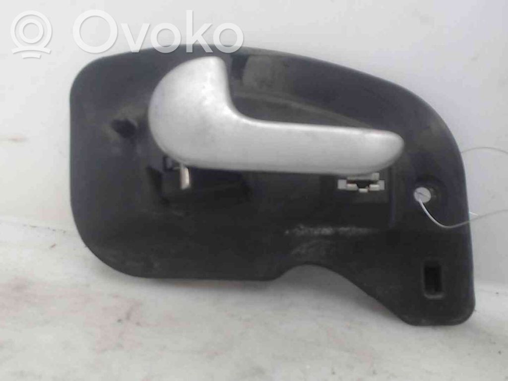 Opel Corsa C Front door interior handle 