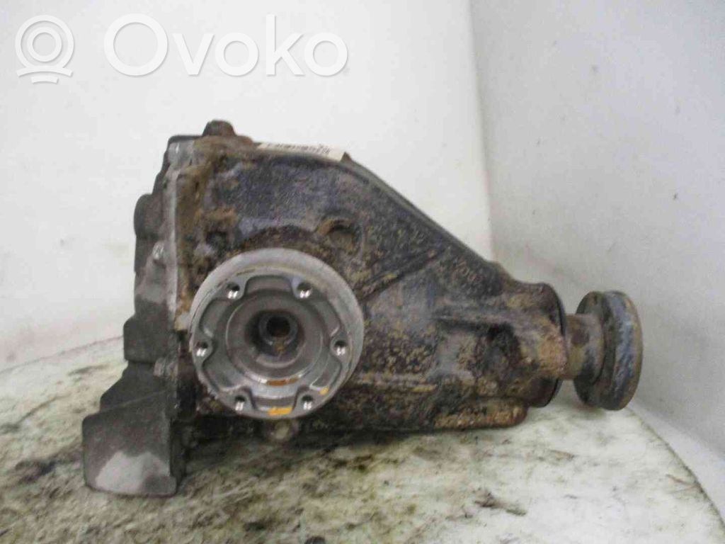 BMW 5 E60 E61 Galinis reduktorius 