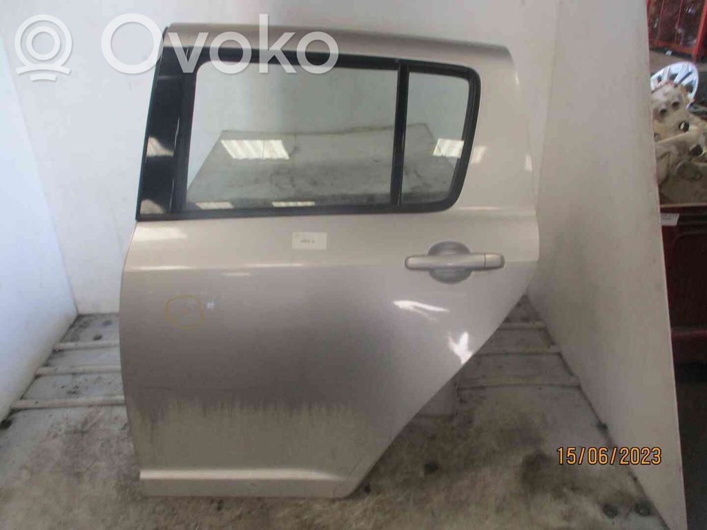 Suzuki Swift III Portiera posteriore 