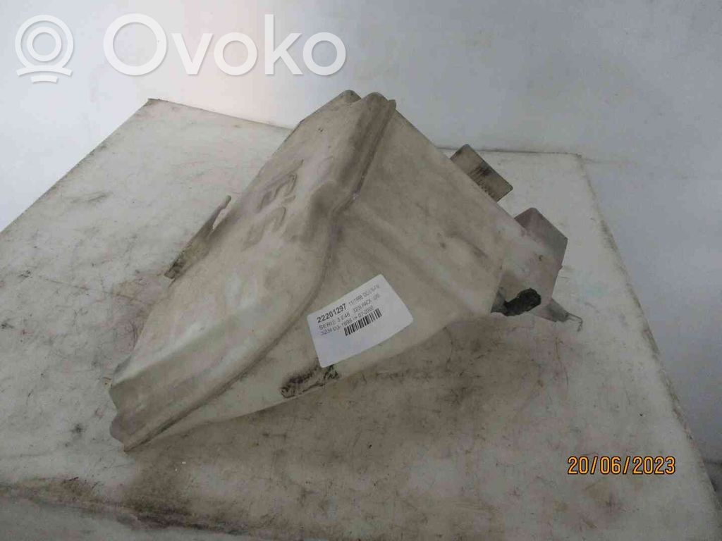 BMW 3 E46 Zbiornik płynu do spryskiwaczy szyby przedniej / czołowej 