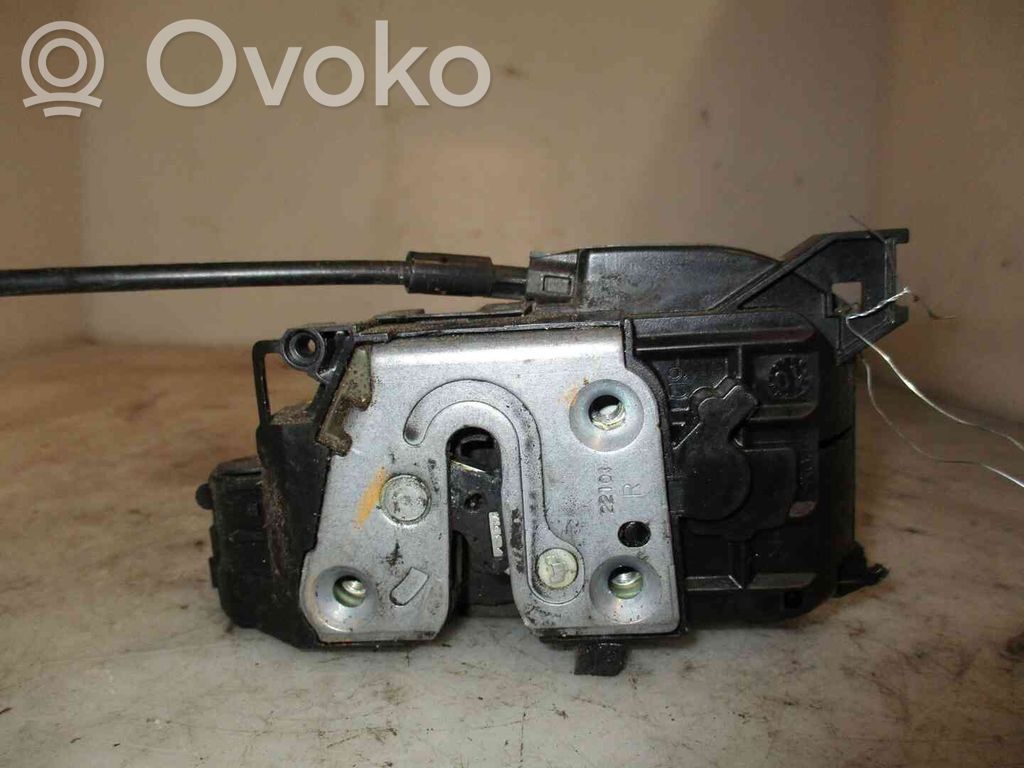 Renault Clio III Zamek drzwi przednich