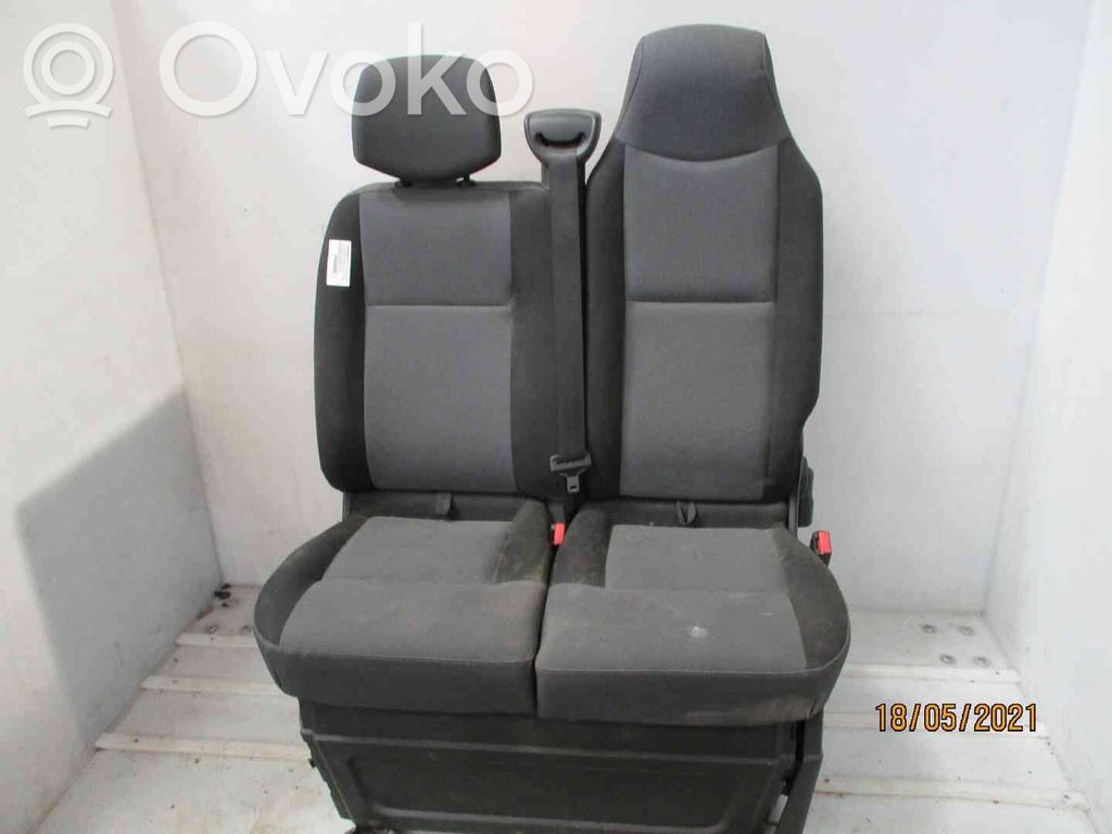 Nissan NV400 Fotel przedni pasażera 