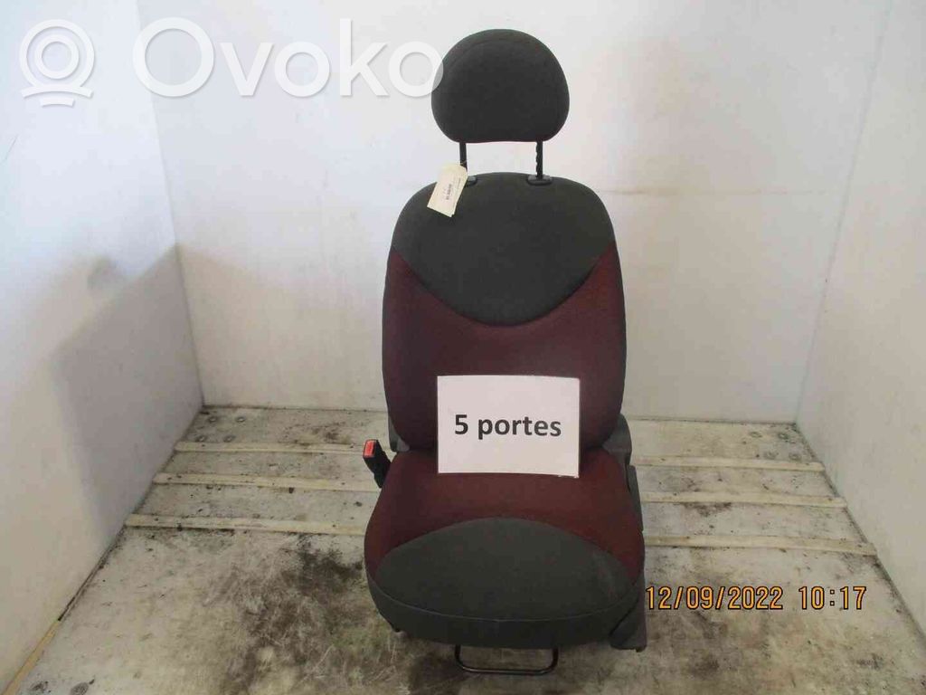 Citroen C3 Kuljettajan istuin 
