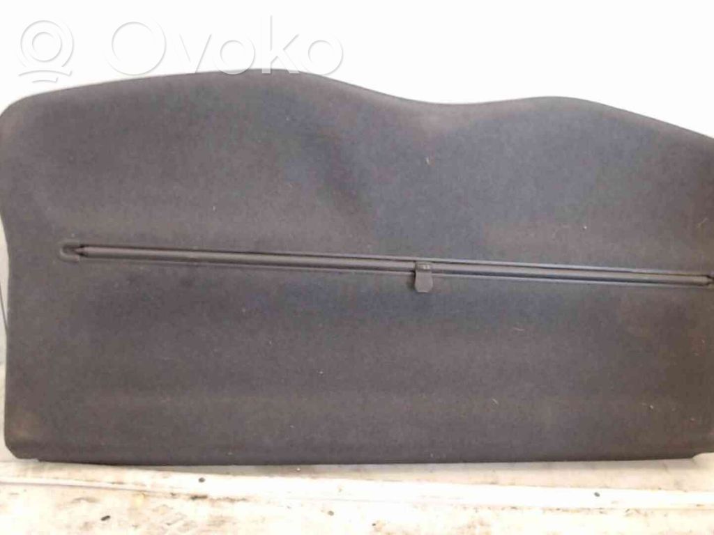 Citroen C5 Hattuhylly 