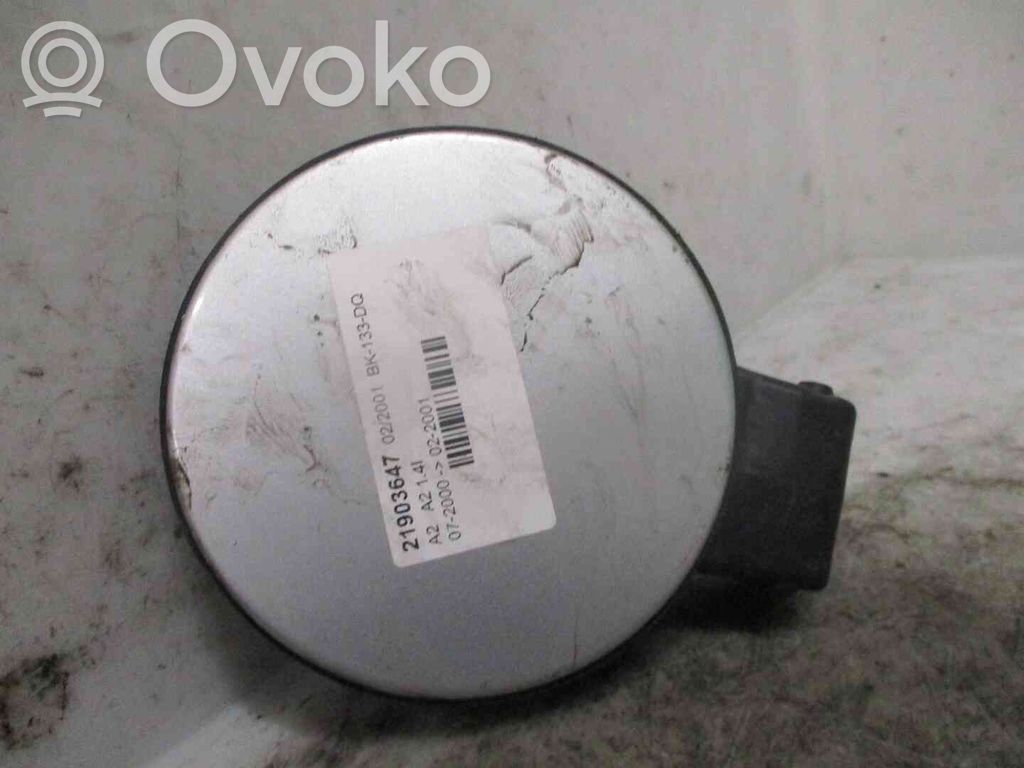 Klapka wlewu paliwa   8Z0809905AGRU,21903647,2523999,VDMS4