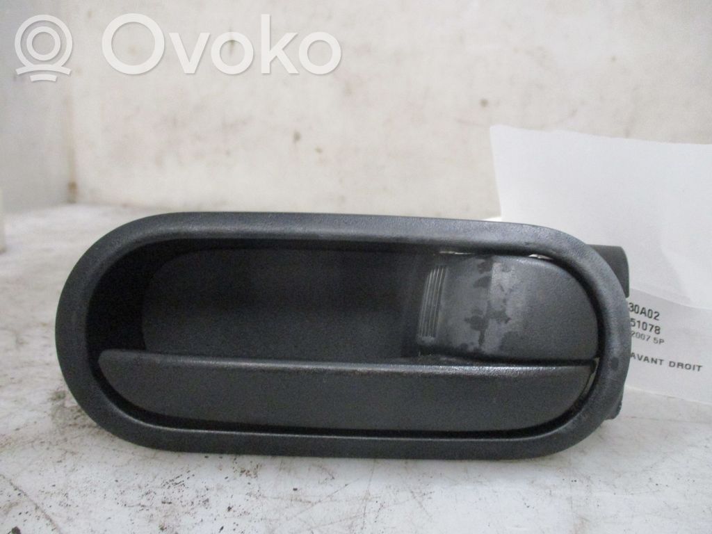 Manecilla interna puerta delantera   D65158330A02,22401431,2651078,VDMS4