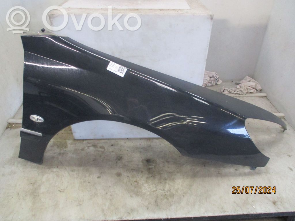 Peugeot 607 Aripă