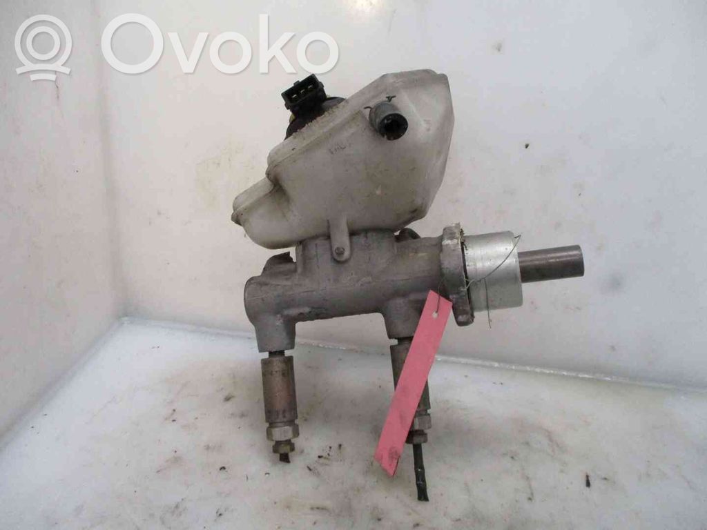 Ford Fiesta Pääjarrusylinteri 