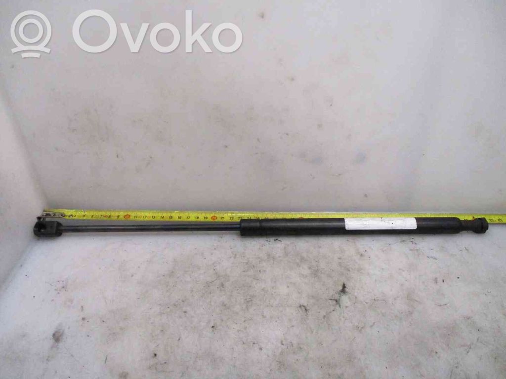Toyota Previa (XR30, XR40) II Amortyzator klapy tylnej bagażnika 