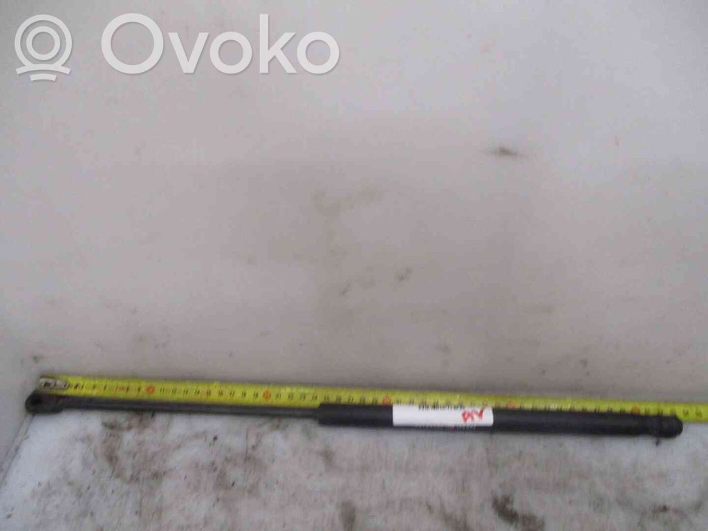 Fiat Stilo Amortyzator klapy tylnej bagażnika 