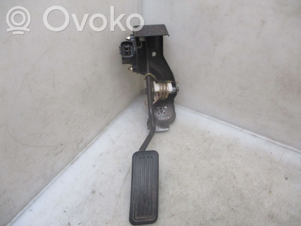 Toyota Corolla Verso E121 Pédale d'accélérateur