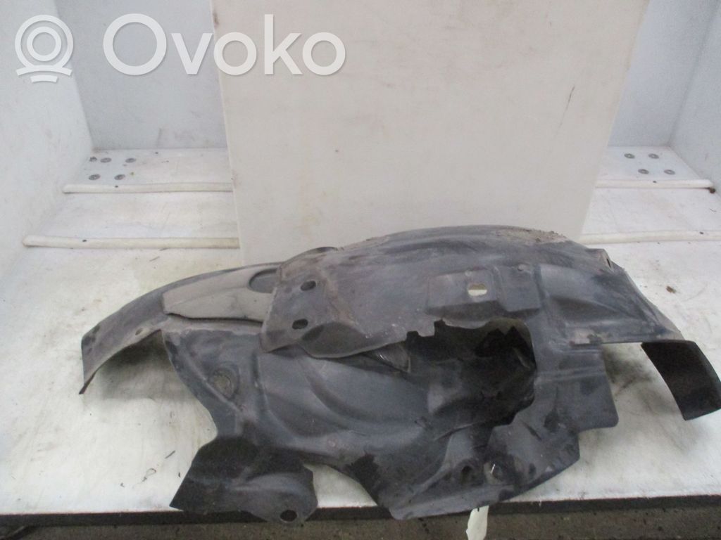 Renault Fluence Nadkole przednie 
