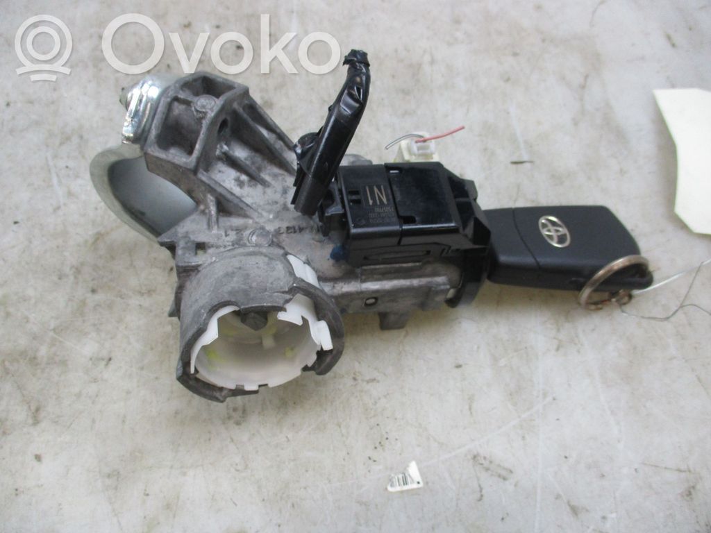 Toyota Yaris Virtalukko 