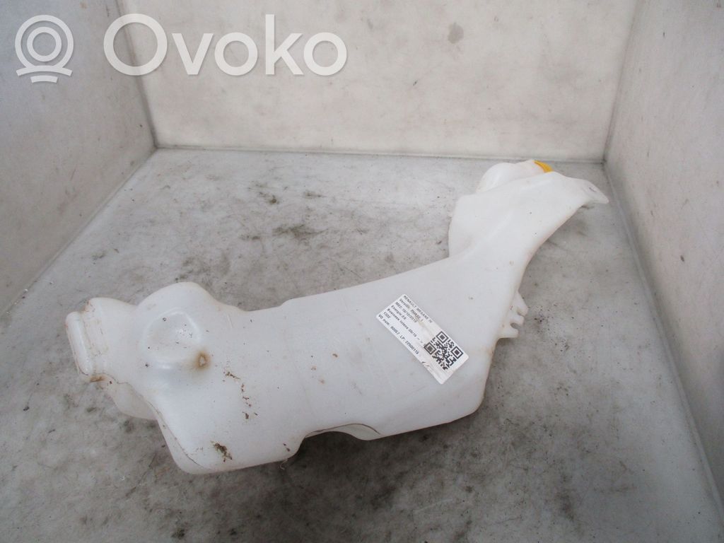 Renault Megane IV Zbiornik płynu do spryskiwaczy szyby przedniej / czołowej