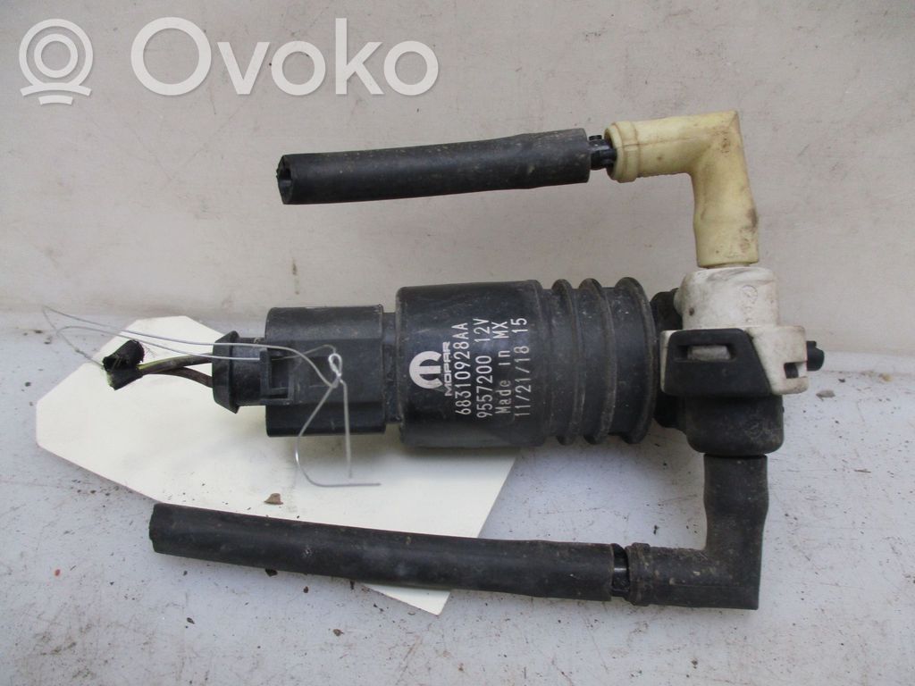 Windscreen/windshield washer pump   K68310928AA,22500758,6375647,VDMS4