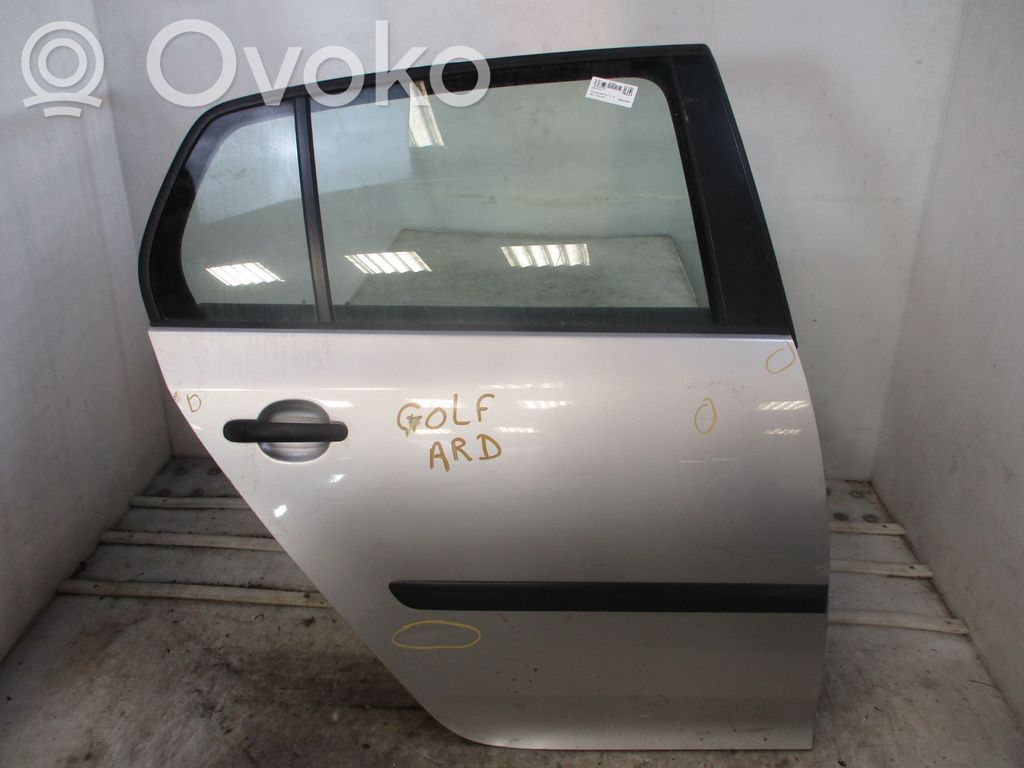 Volkswagen Golf V Porte arrière