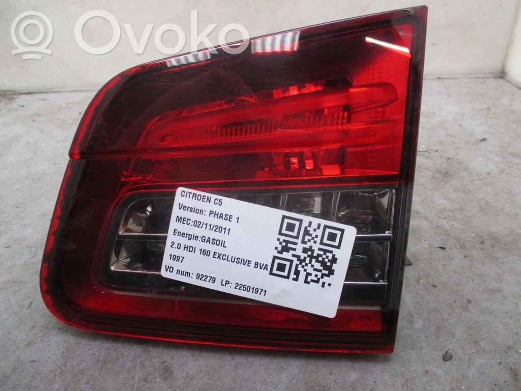 Citroen C5 Lampy tylnej klapy bagażnika 