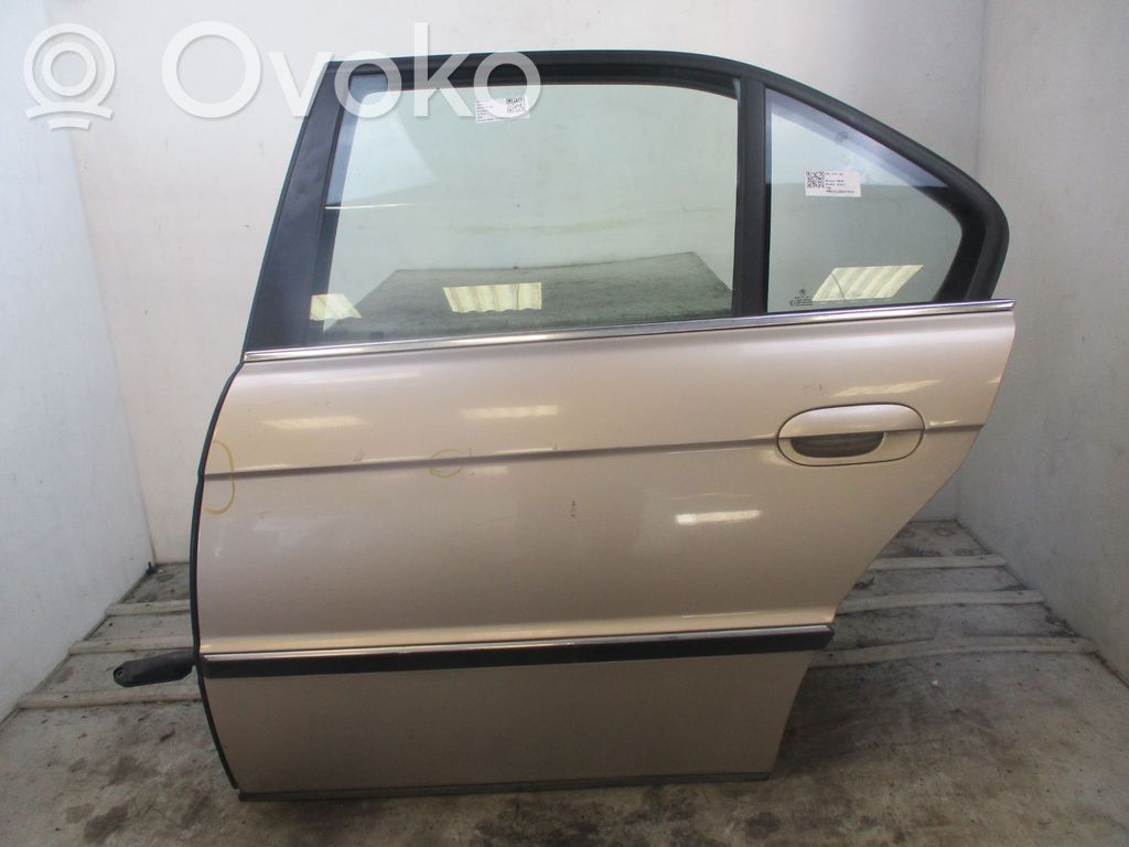 BMW 7 E38 Galinės durys 