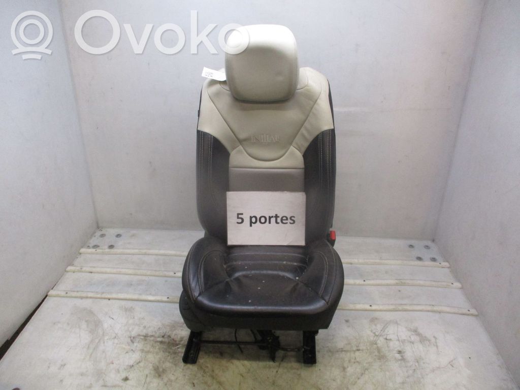 Renault Clio IV Scaun față pasager 