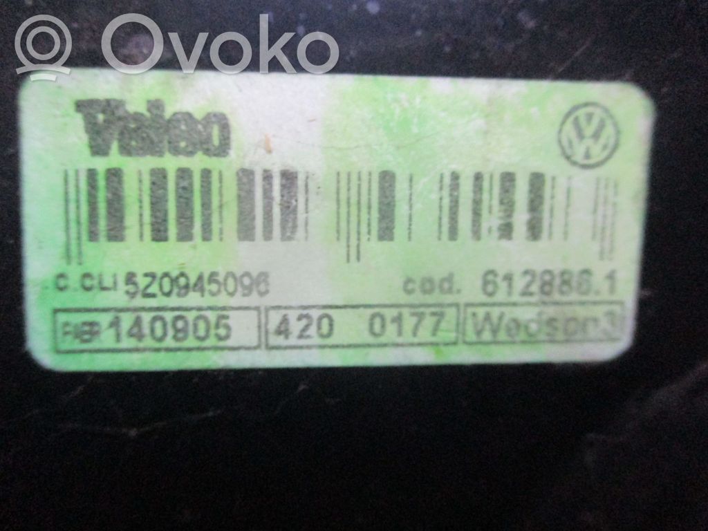 Takavalot   5Z0945111A,5Z0945096,26051026,NONE,VDMS4