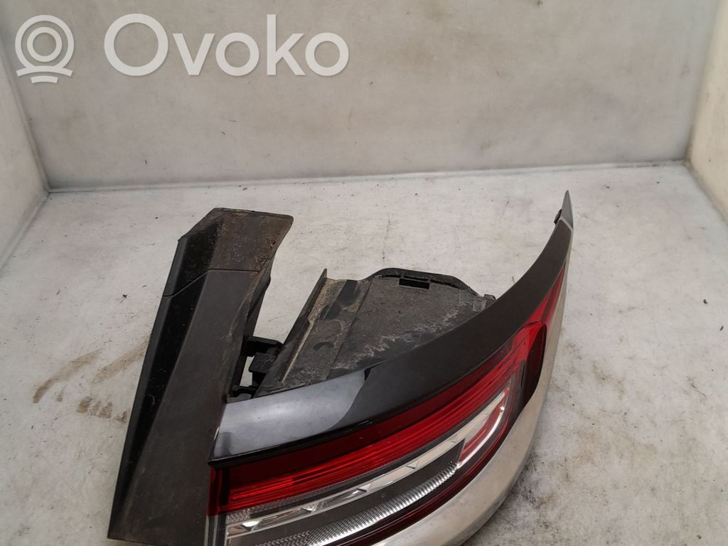 DS Automobiles 3 Crossback Lampă spate în caroserie