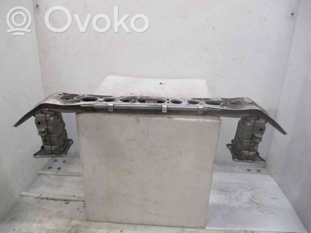 BMW 1 E81 E87 Priekinis sustiprinimas bamperio 