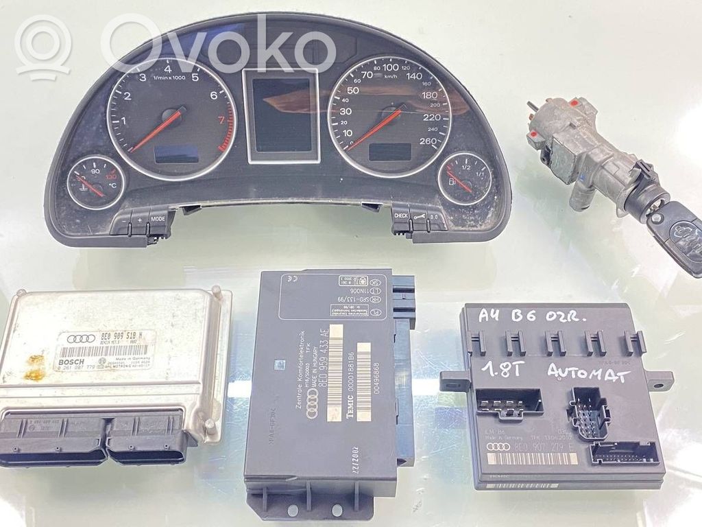Audi A4 S4 B6 8E 8H Unidad de control/módulo del motor 
