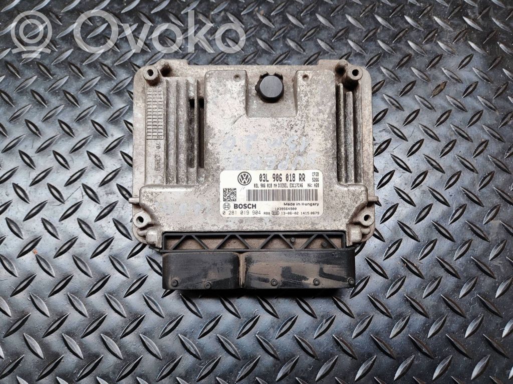 Skoda Superb B6 (3T) Engine control unit/module 