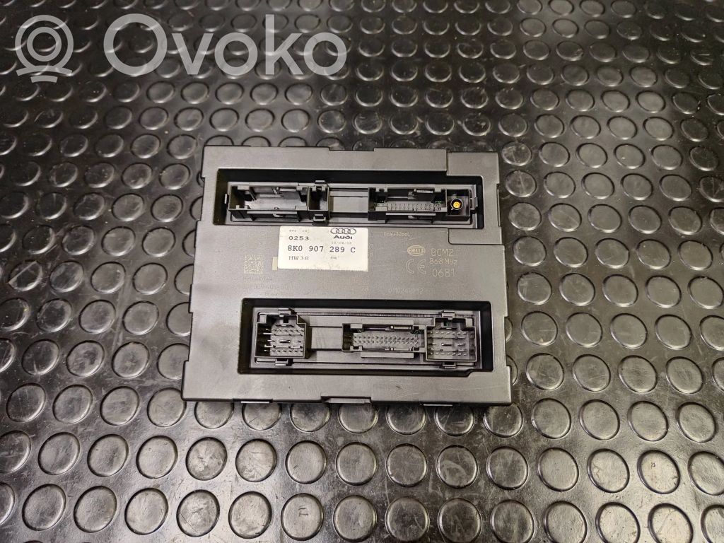 Audi A5 8T 8F Komforto modulis 