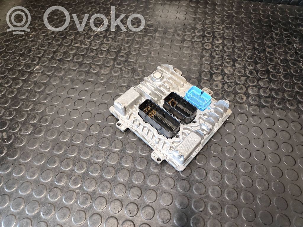 Opel Meriva B Engine control unit/module 