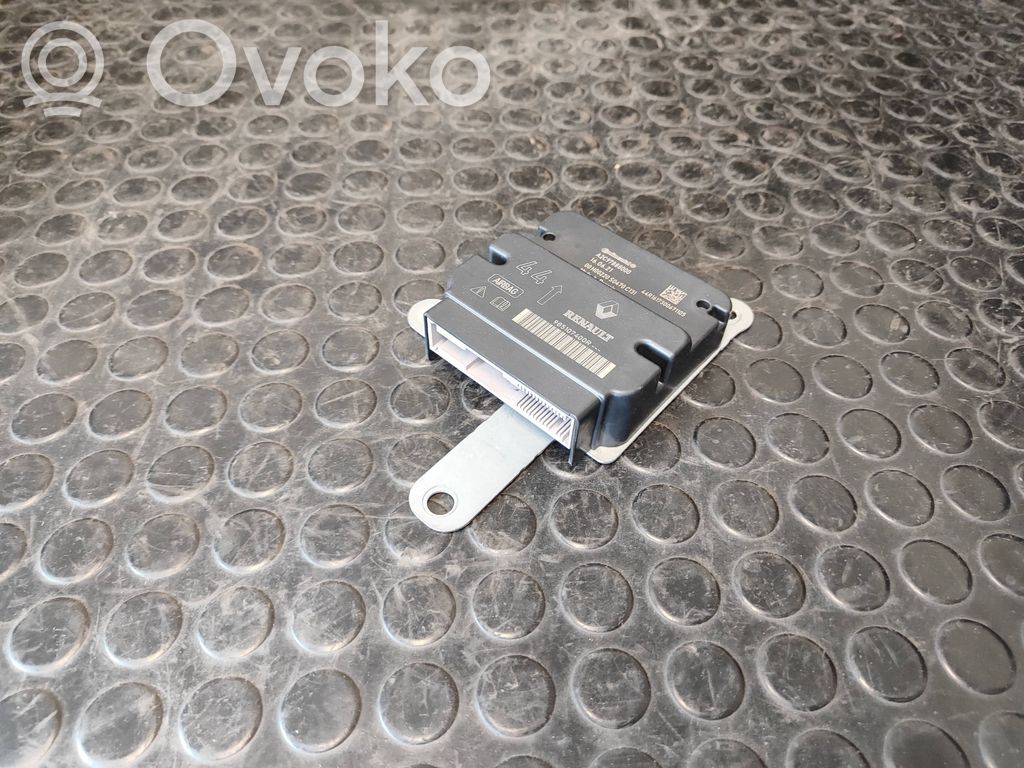 Renault Captur Airbag control unit/module 