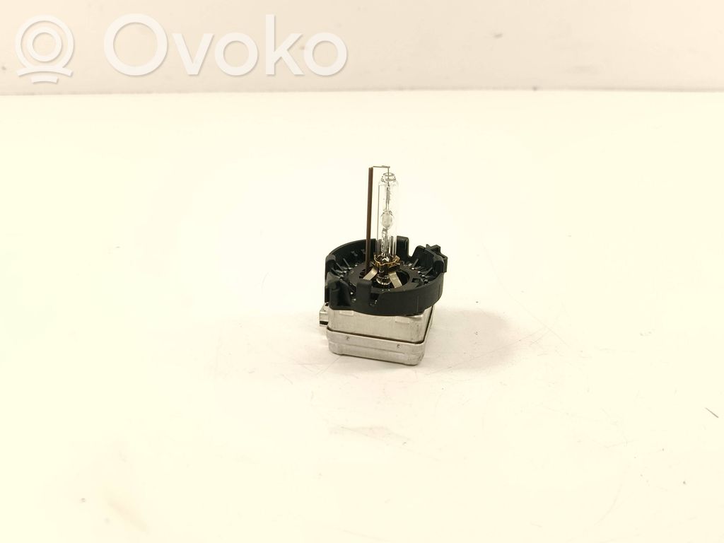 Mercedes-Benz A W176 Xenon bulb 