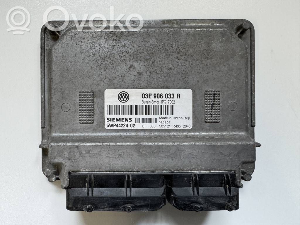 Engine control unit/module   03E906033R,3PG7002,5WP4422402