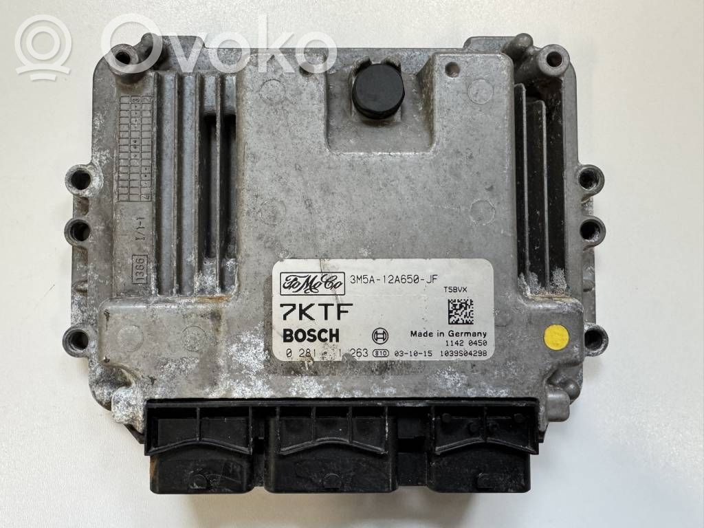 Ford Focus Engine control unit/module 