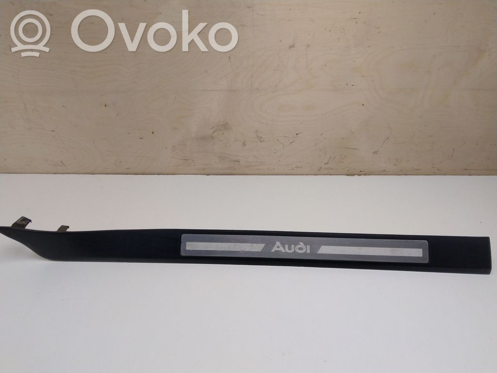 Audi A8 S8 D3 4E Moldura protectora del borde trasero 