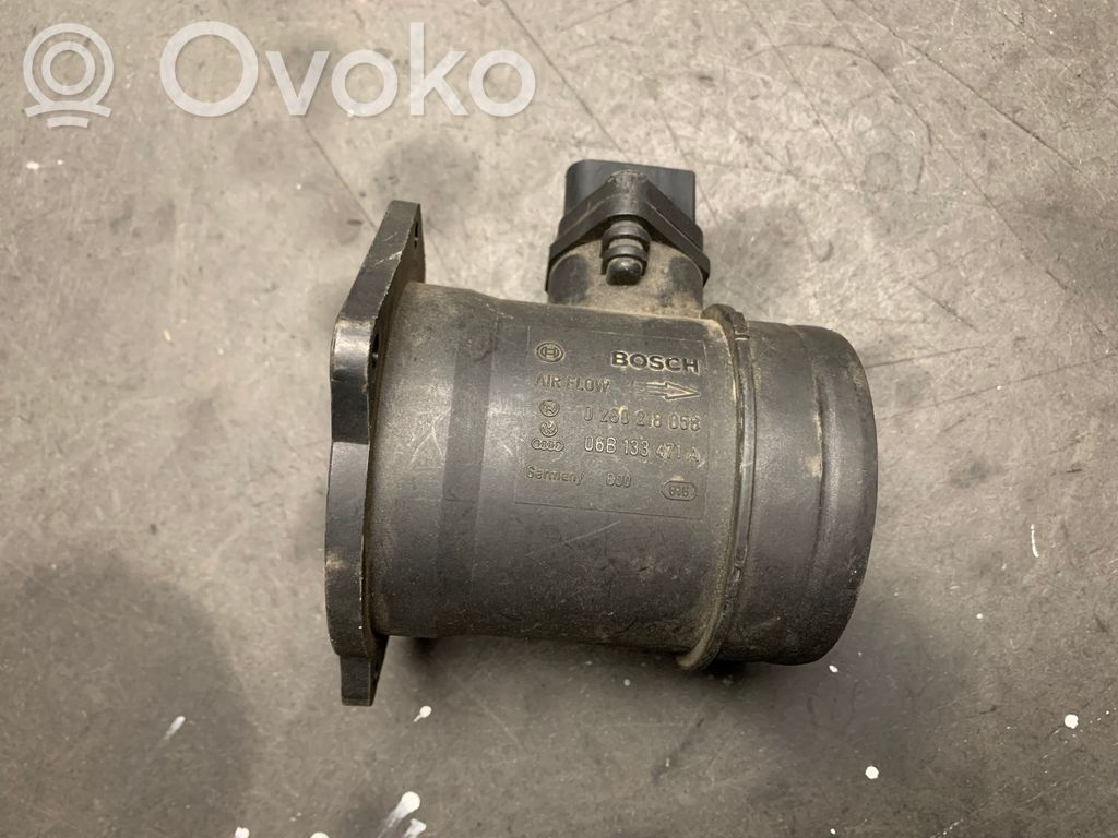 Audi A4 S4 B8 8K Przepływomierz masowy powietrza MAF 