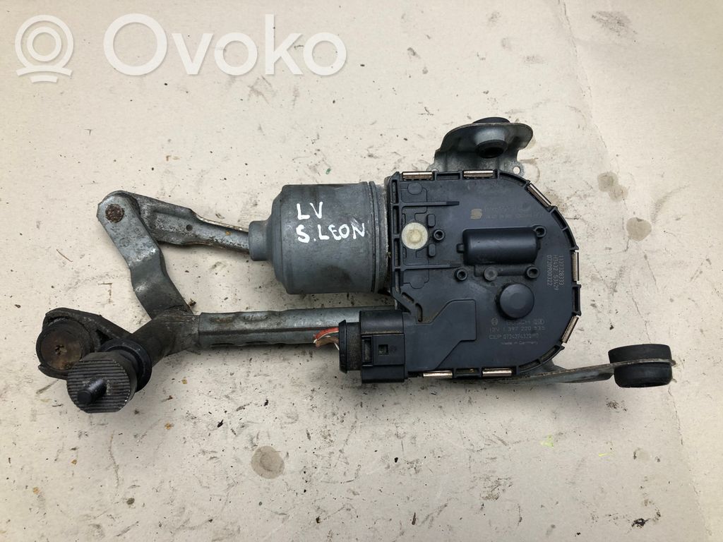 Seat Leon (1P) Mechanizm i silniczek wycieraczek szyby przedniej / czołowej 