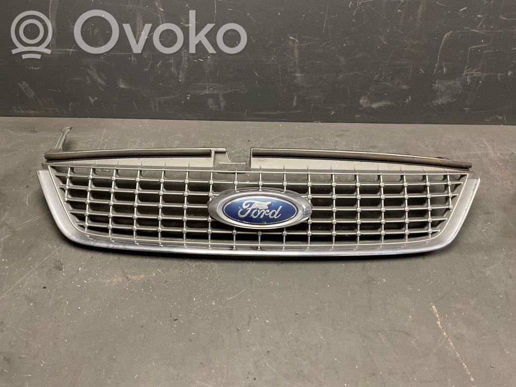 Ford Mondeo MK IV Front bumper upper radiator grill 