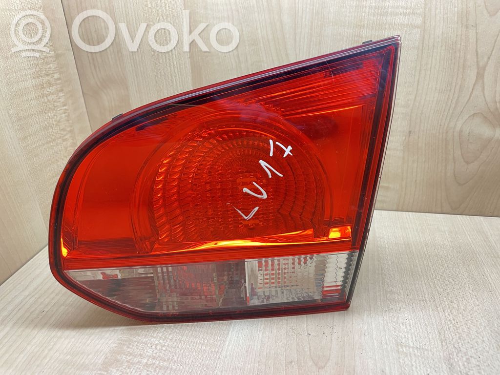 Volkswagen Golf VI Lampy tylnej klapy bagażnika 