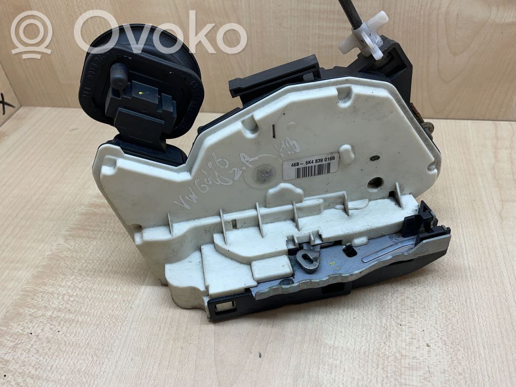 Volkswagen Golf VI Zamek drzwi tylnych 