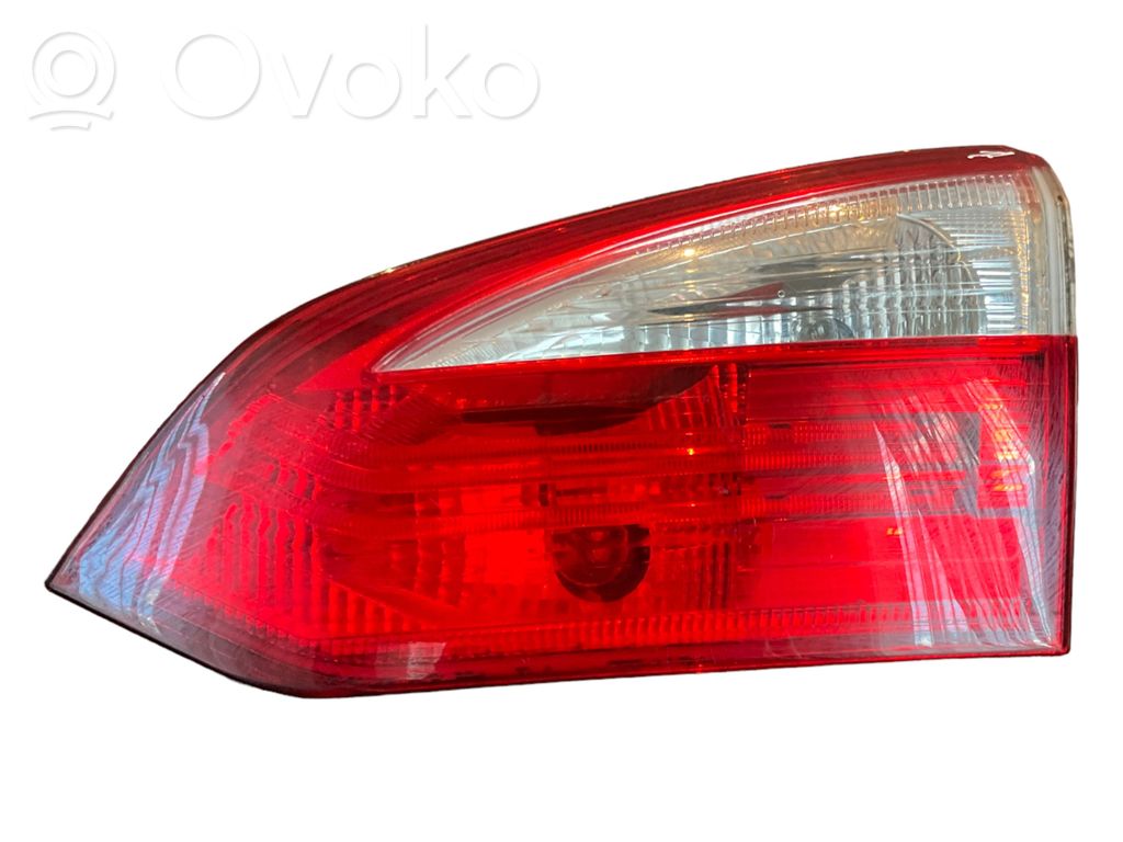 Ford Focus Tailgate rear/tail lights 