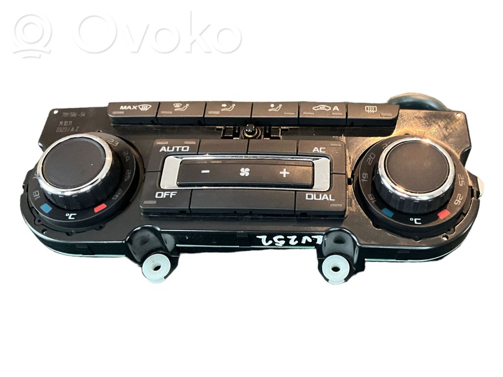Skoda Octavia Mk2 (1Z) Panel klimatyzacji 