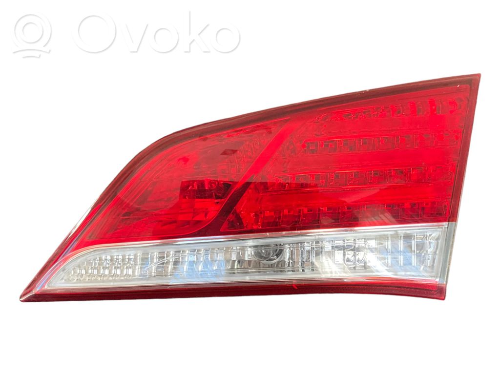 Hyundai i40 Tailgate rear/tail lights 