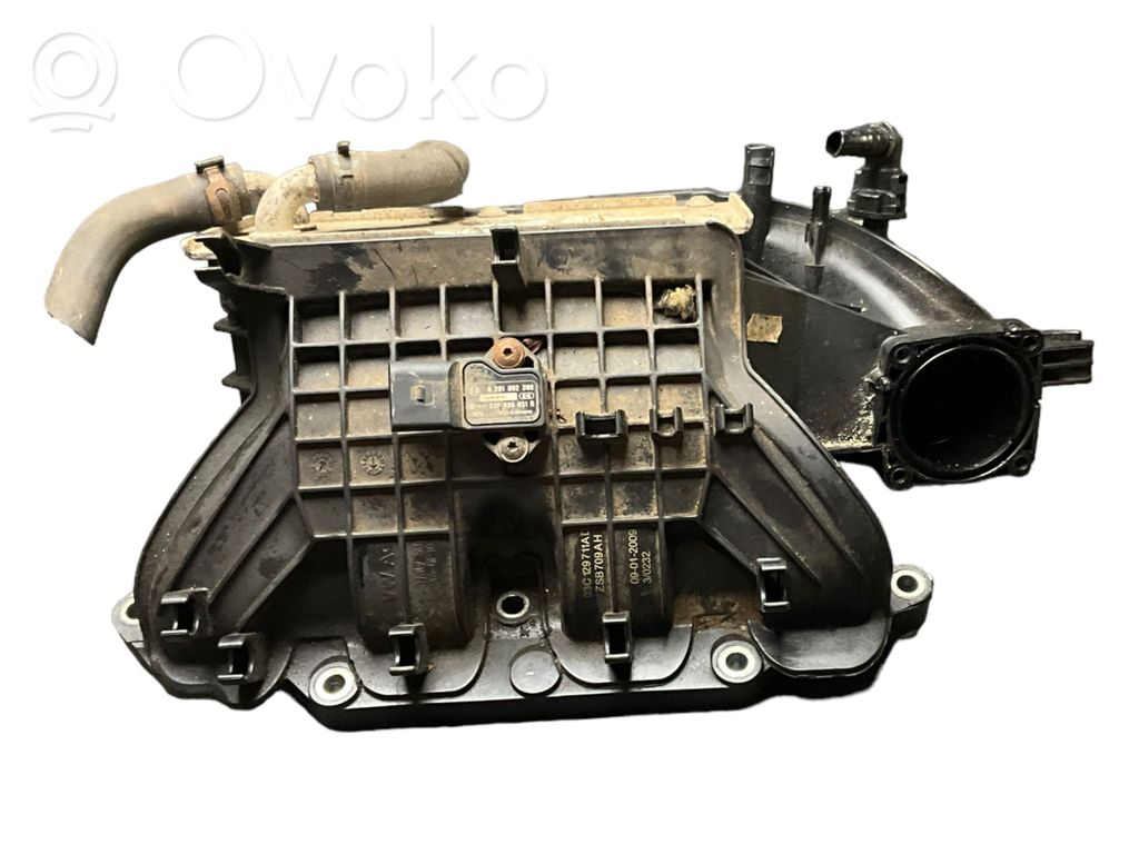 Volkswagen Golf VI Kolektorius įsiurbimo 