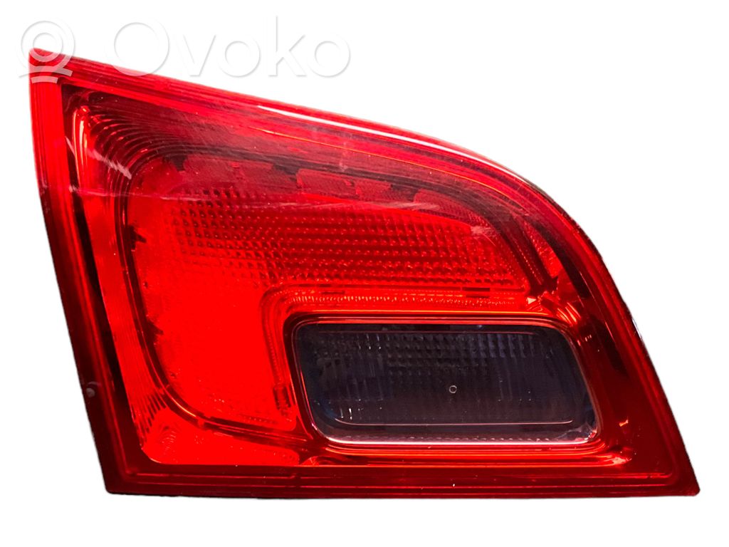 Lampa tylna   13282248,30061508565111B