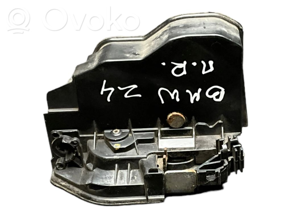Front door lock   7167066