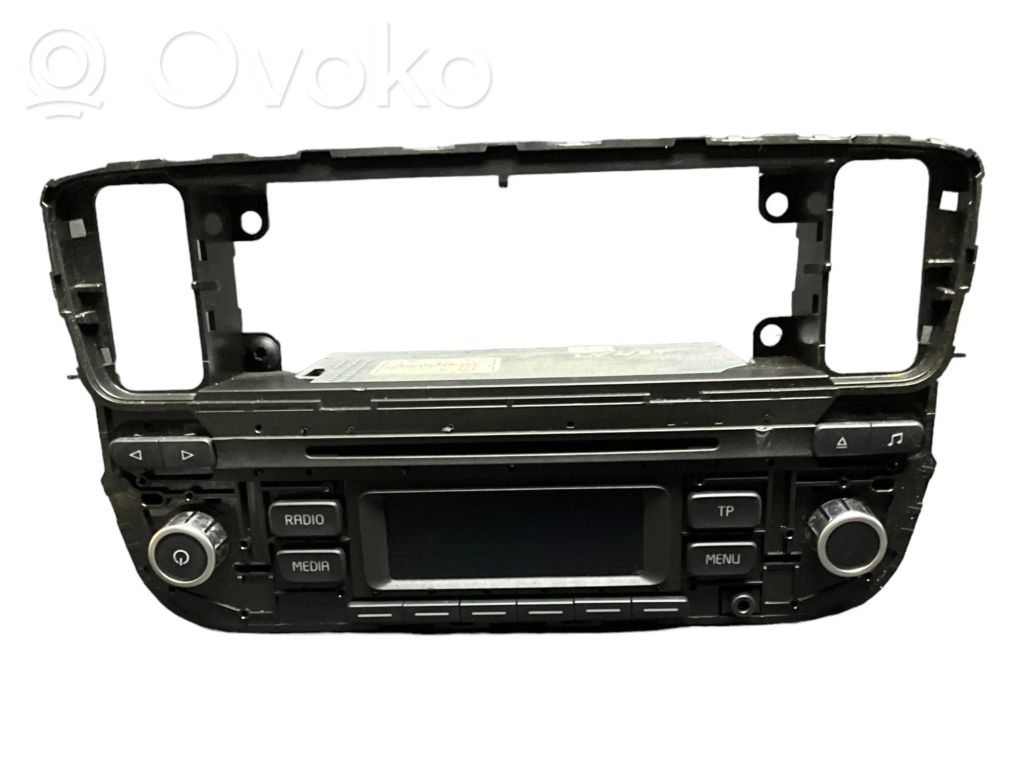 Panel / Radioodtwarzacz CD/DVD/GPS   1S0035156,VWZAZ1M2644100