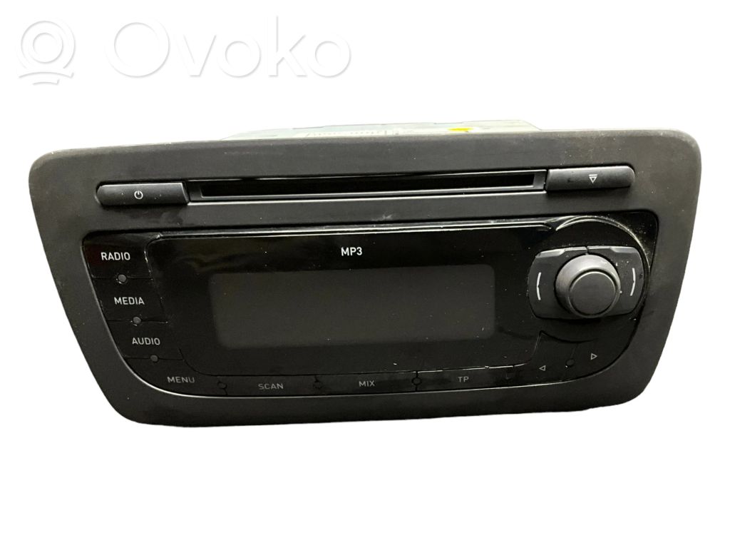 Seat Ibiza IV (6J,6P) Panel / Radioodtwarzacz CD/DVD/GPS 